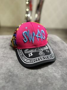 Stylowa Czapka Damska Swag z daszkiem rozmiar. Uniwersalny