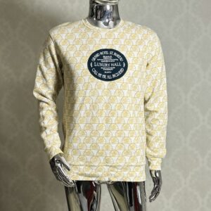 Bluza Męska renomowanej marki Stan Bardzo Dobry Marka: Zara Rozmiar z Metki: 40 / L Skład z Metki: 65% Bawełna / 35% Poliester Produkt w 100% oryginalny Uwagi: Brak! Polecam! Wymiary: Szerokość pod pachami 58cm dł. całkowita 72cm dł. rękawa od pachy 59cm dł. rękawa od kołnierza 81cm Kupując u mnie masz gwarancje: -Najwyższej markowej jakości ✅ -Oryginalności ✅ -Szybkiej wysyłki ✅ -Dokonania Zwrotu ✅ W razie dodatkowych pytań proszę o wiadomość prywatną lub kontakt telefoniczny : -504930512 -796875392 #Zakupy #Z #Pasją #Bonasavine #Bluza #Zara