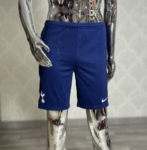 Spodenki Męskie renomowanej marki Stan: Bardzo Dobry Marka: Nike Rozmiar z Metki: 158-170 / XS Skład z Metki: 100% Poliester Uwagi: Brak Polecam! Wymiary: Szerokość w Pasie 34-39cm Dł całkowita 46cm Szerokość nogawki 26cm Kupując u mnie masz gwarancje: -Najwyższej markowej jakości ✅ -Oryginalności ✅ -Szybkiej wysyłki ✅ -Dokonania Zwrotu ✅ W razie dodatkowych pytań proszę o wiadomość lub telefon: -504930512 -796875392 #Zakupy #Z #Pasją #Bonasavine #Spodenki #Krótkie #Nike