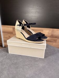 Sandały Damskie Tamaris Sling rozmiar 41 / 26cm
