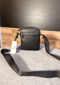 Torba na ramię Calvin Klein czarna