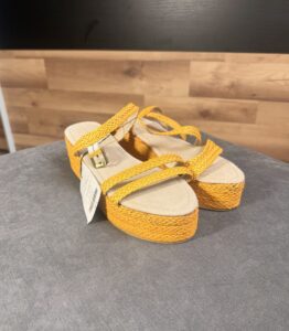 Sandały TOP Secret na koturnie espadryle rozmiar 39 / 25,3cm