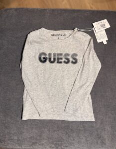 Koszulka Dziecięca Guess szara rozmiar 4 / 104