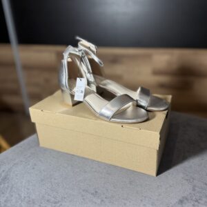 Srebrne Sandały Damskie Anna Field rozmiar 39 / 25cm